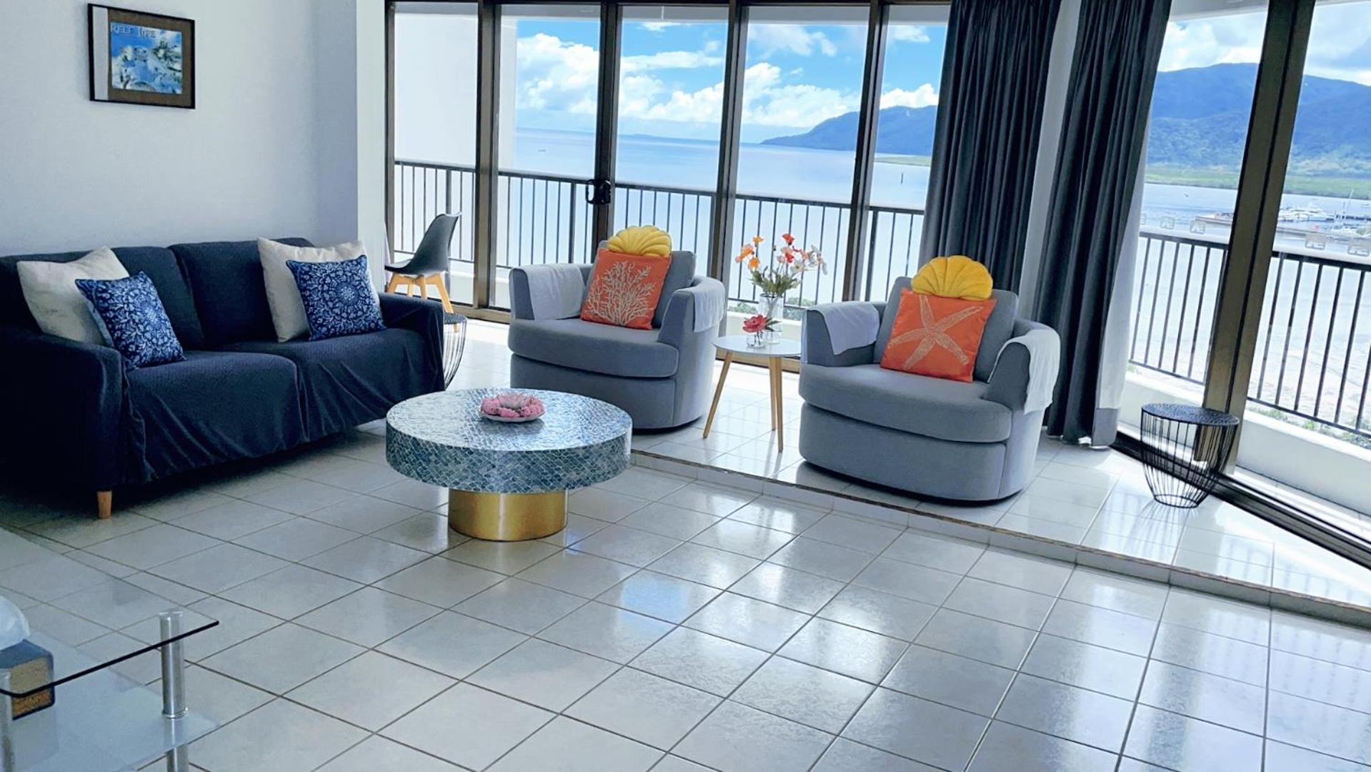 Cairns Ocean View Apartment In Aquarius Buitenkant foto