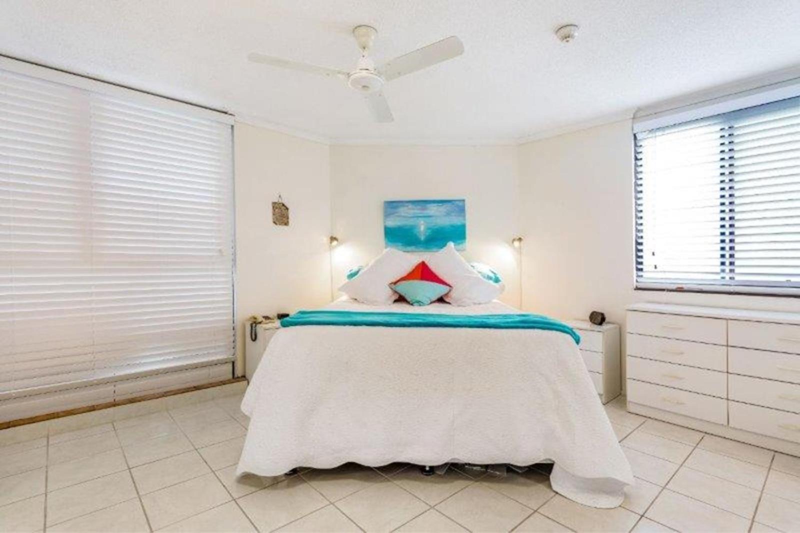 Cairns Ocean View Apartment In Aquarius Buitenkant foto